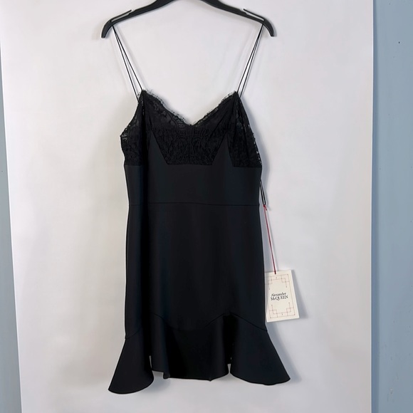 Alexander McQueen little black dress - Picture 1 of 16